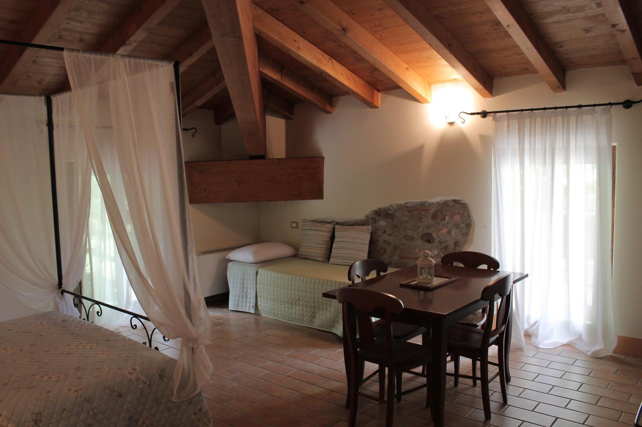 Agriturismo Villa Dei Mulini โวลตา มันโตวานา ภายนอก รูปภาพ