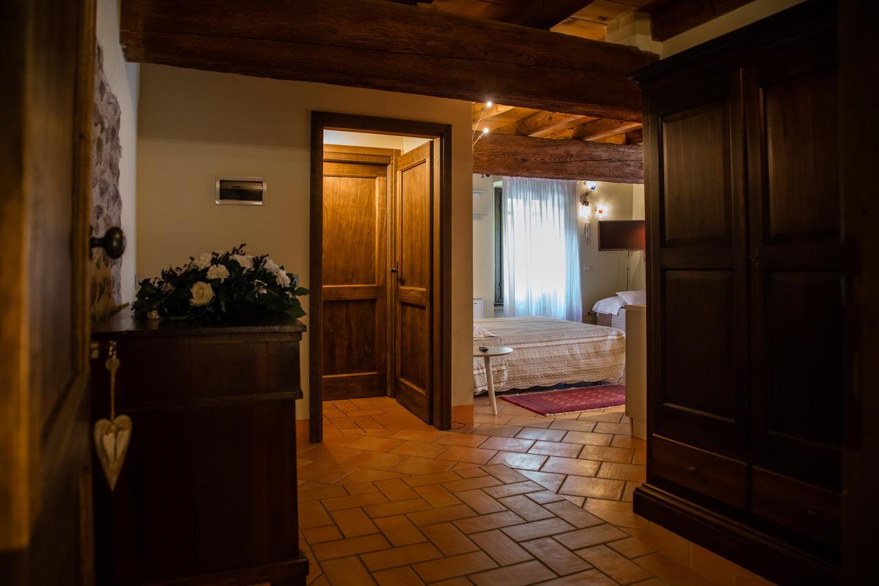 Agriturismo Villa Dei Mulini โวลตา มันโตวานา ภายนอก รูปภาพ