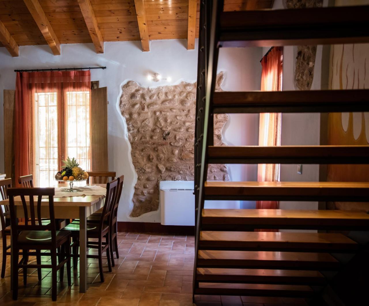 Agriturismo Villa Dei Mulini โวลตา มันโตวานา ภายนอก รูปภาพ